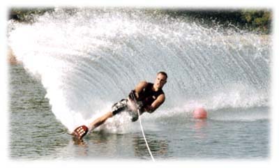 Boathouse slicing through the water on his HO (Victoria) at 34 MPH.